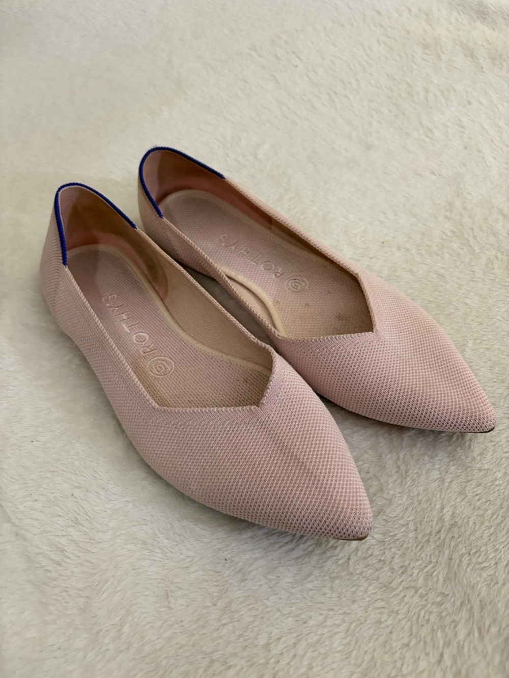 Rothy’s Women’s Pink, Pointed toe Flat Shoes Sz 9